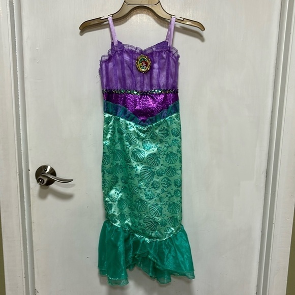 EUC.  DISNEY GIRL'S 4-6X ARIEL LITTLE MERMAID DRESS UP DRESS/COSTUME - Picture 1 of 10